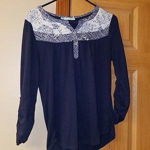 Quarter sleave shirt